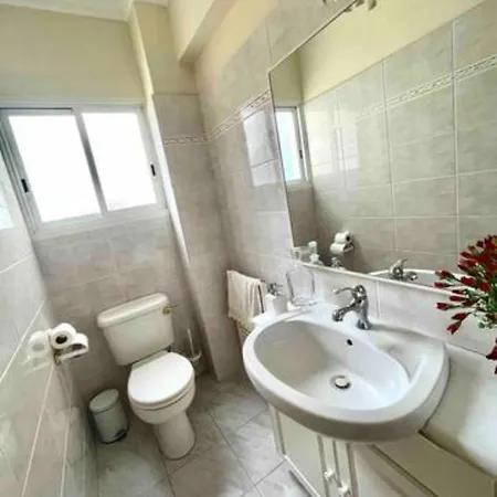 Apartment Queen Olga 2 Bdr In By Platform 357 Nicosia