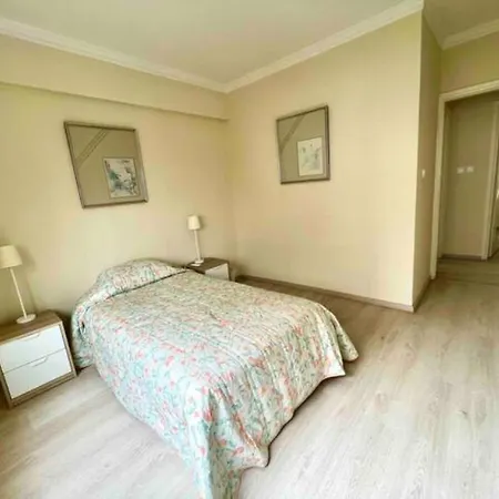 Apartment Queen Olga 2 Bdr In By Platform 357 *